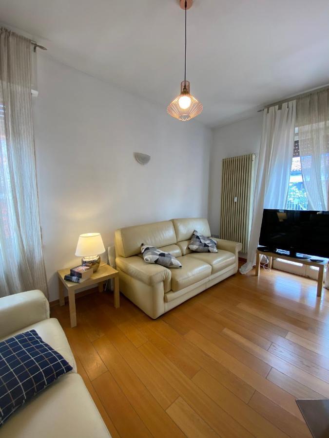 Terrazza Zaccagni Apartment Парма Екстериор снимка