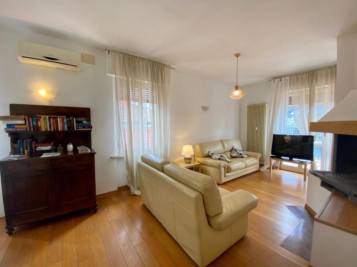 Terrazza Zaccagni Apartment Парма Екстериор снимка